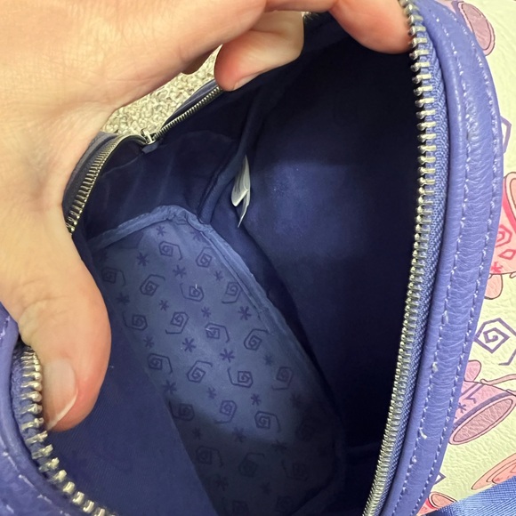 Loungefly Disney Tea Cups backpack - Picture 4 of 5